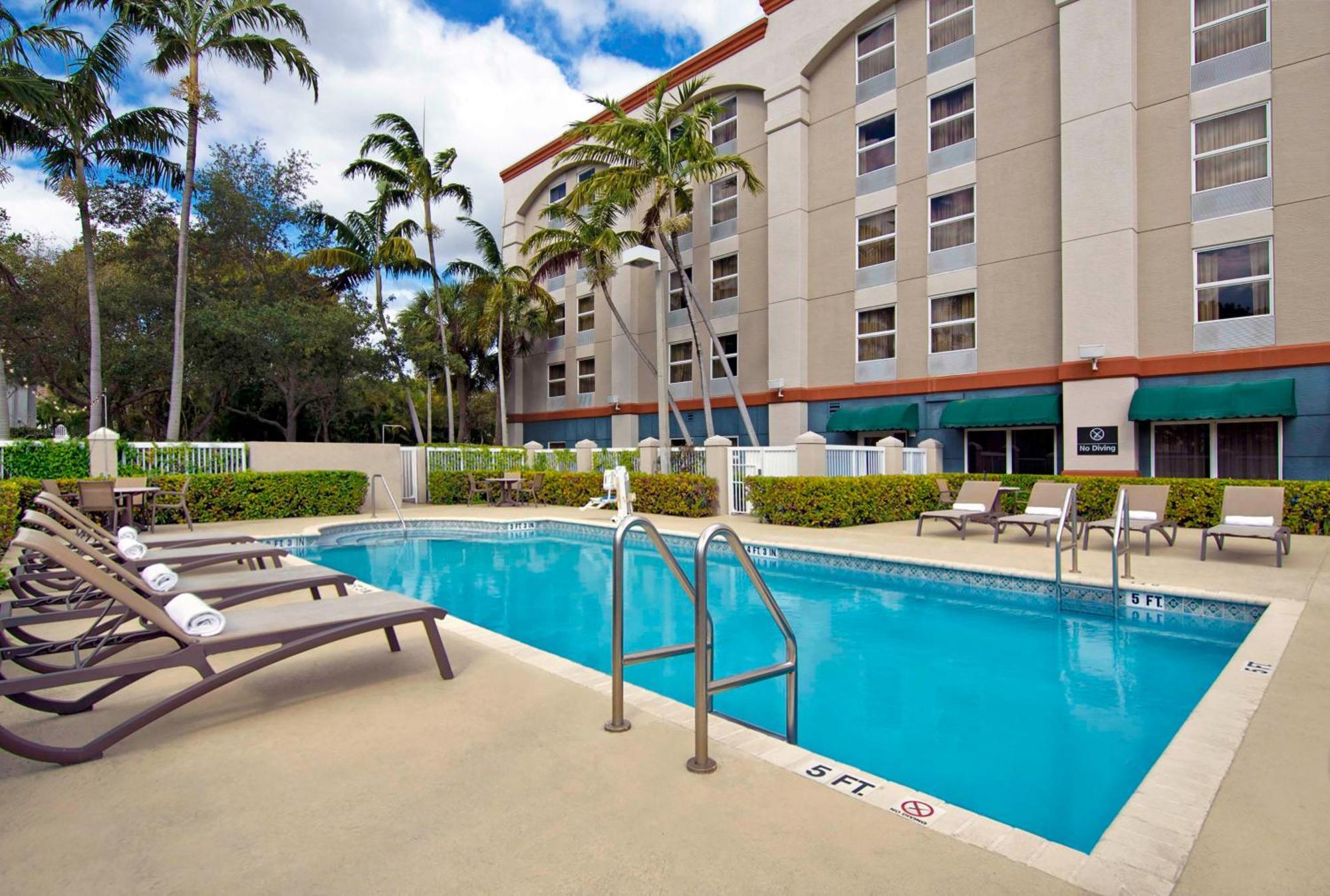 Hampton Inn Ft Lauderdale-Airport North Fort Lauderdale Eksteriør bilde